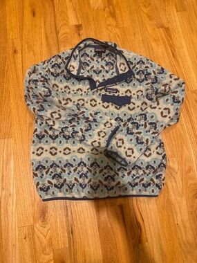 Patagonia pullover
